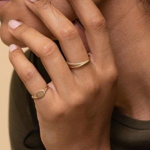 Mejuri duo ring size 7